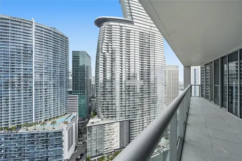 465 Brickell Avenue Miami FL 33131