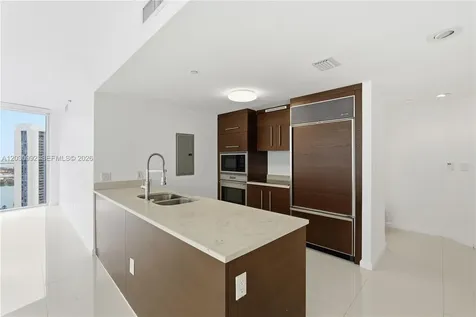 465 Brickell Avenue Miami FL 33131