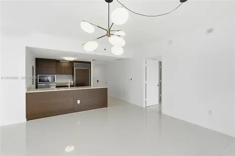 465 Brickell Avenue Miami FL 33131