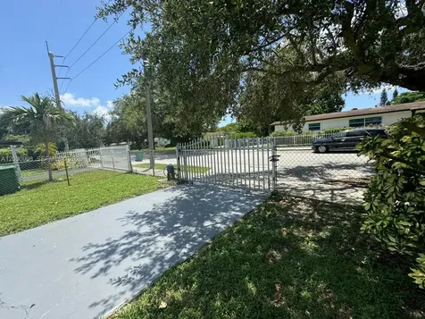 5801 NW 11th Avenue Miami FL 33127