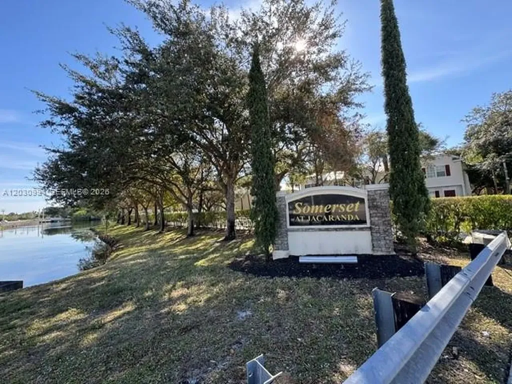 192 SW 96th Avenue Plantation FL 33324