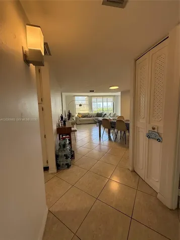 3475 N Country Club Drive Aventura FL 33180