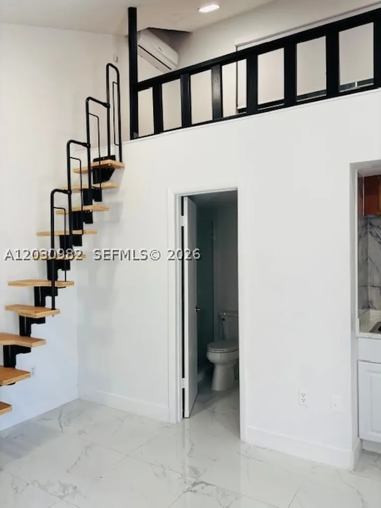 12337 SW 20th Terrace Miami FL 33175