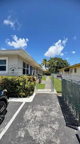 3085 W Flagler Street Miami FL 33135