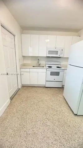 3085 W Flagler Street Miami FL 33135