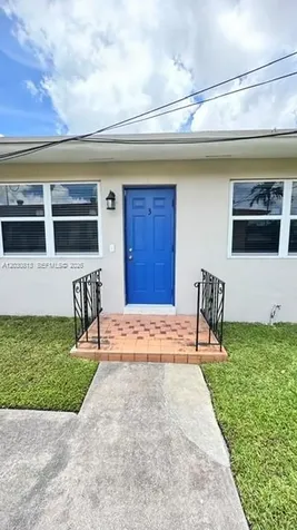 3085 W Flagler Street Miami FL 33135