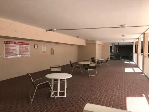 1665 Bay Road Miami Beach FL 33139