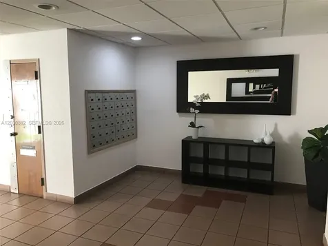 1665 Bay Road Miami Beach FL 33139