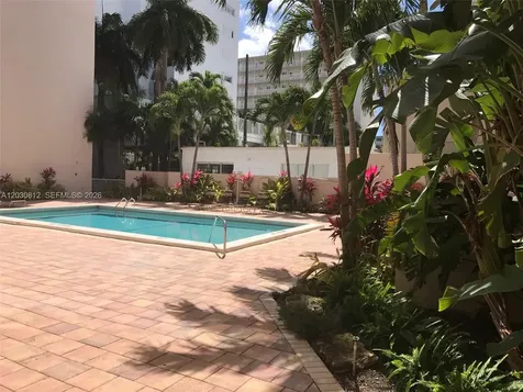 1665 Bay Road Miami Beach FL 33139