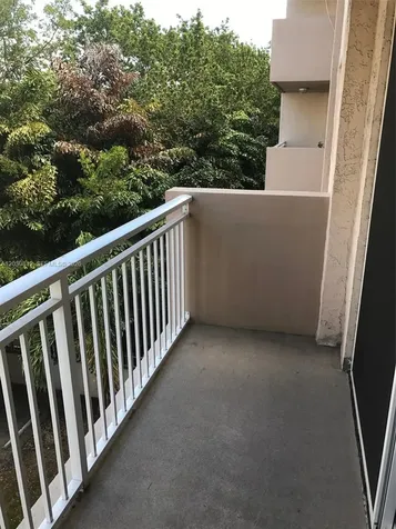 1665 Bay Road Miami Beach FL 33139