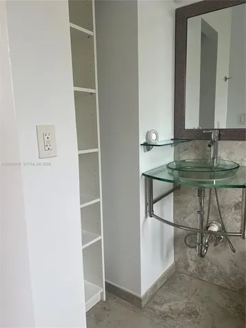 225 SE 16th Avenue Fort Lauderdale FL 33301