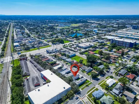 105 SW 5th Court Dania Beach FL 33004