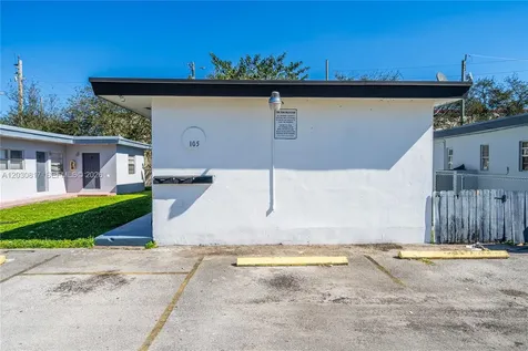 105 SW 5th Court Dania Beach FL 33004