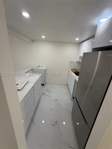 1673 Bay Road Miami Beach FL 33139
