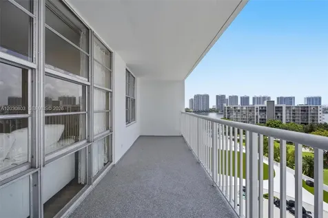 231 174th Street Sunny Isles Beach FL 33160