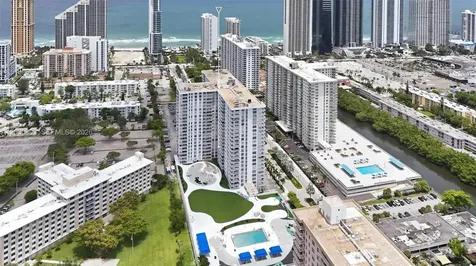 231 174th Street Sunny Isles Beach FL 33160