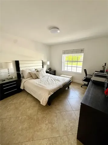 248 W Riverbend Drive Sunrise FL 33326