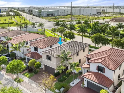 3577 W 106th Terrace Hialeah FL 33018