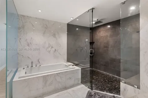 19040 S Saint Andrews Drive Hialeah FL 33015