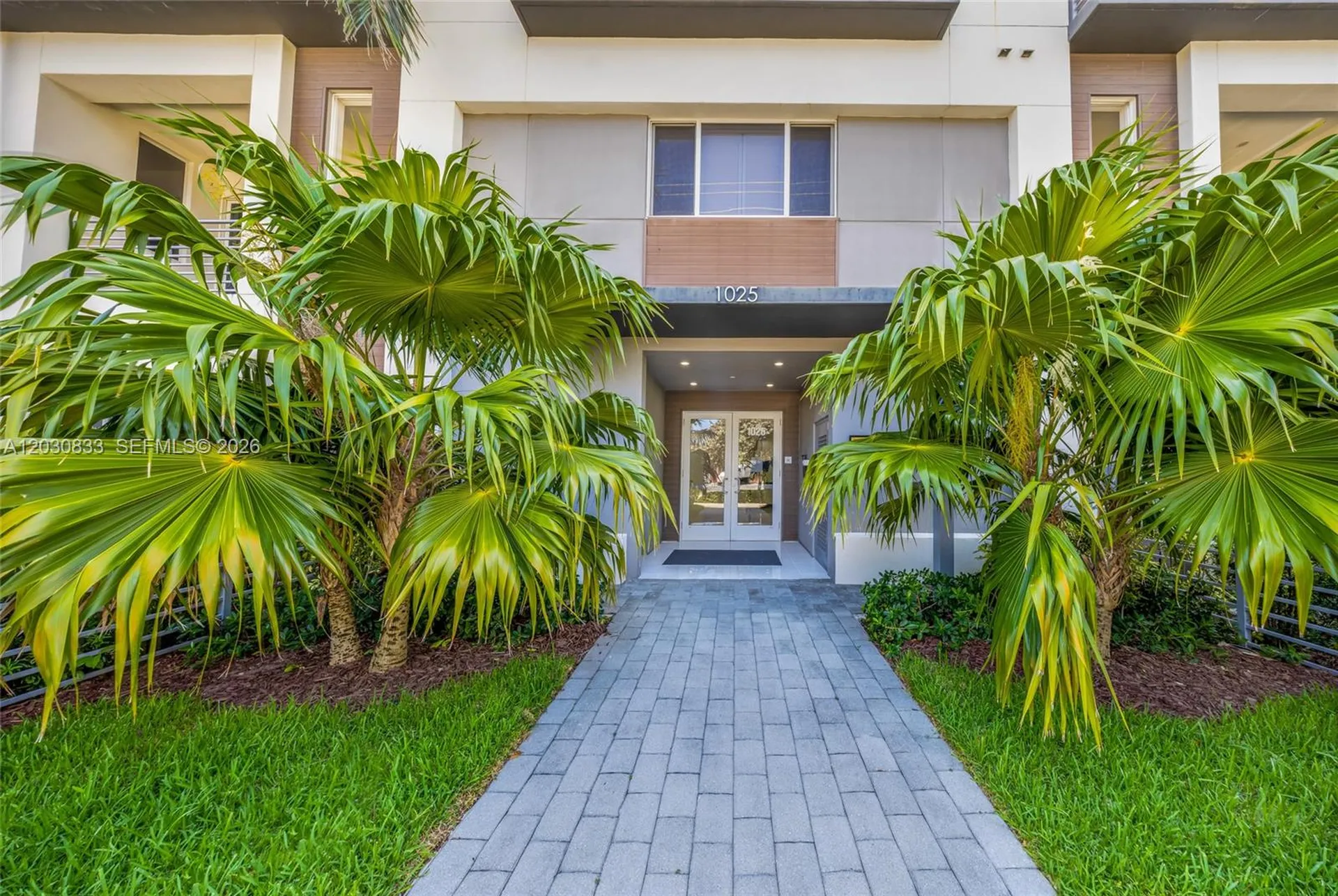 1025 NE 18th Avenue Fort Lauderdale FL 33304