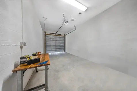 1025 NE 18th Avenue Fort Lauderdale FL 33304
