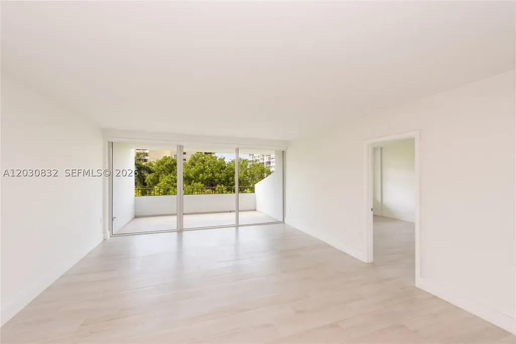 155 Ocean Lane Drive Key Biscayne FL 33149