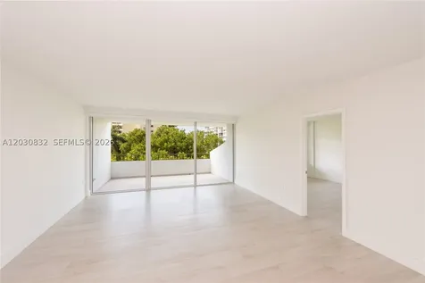 155 Ocean Lane Drive Key Biscayne FL 33149