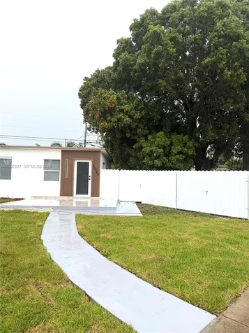 15545 Leisure Drive Homestead FL 33033