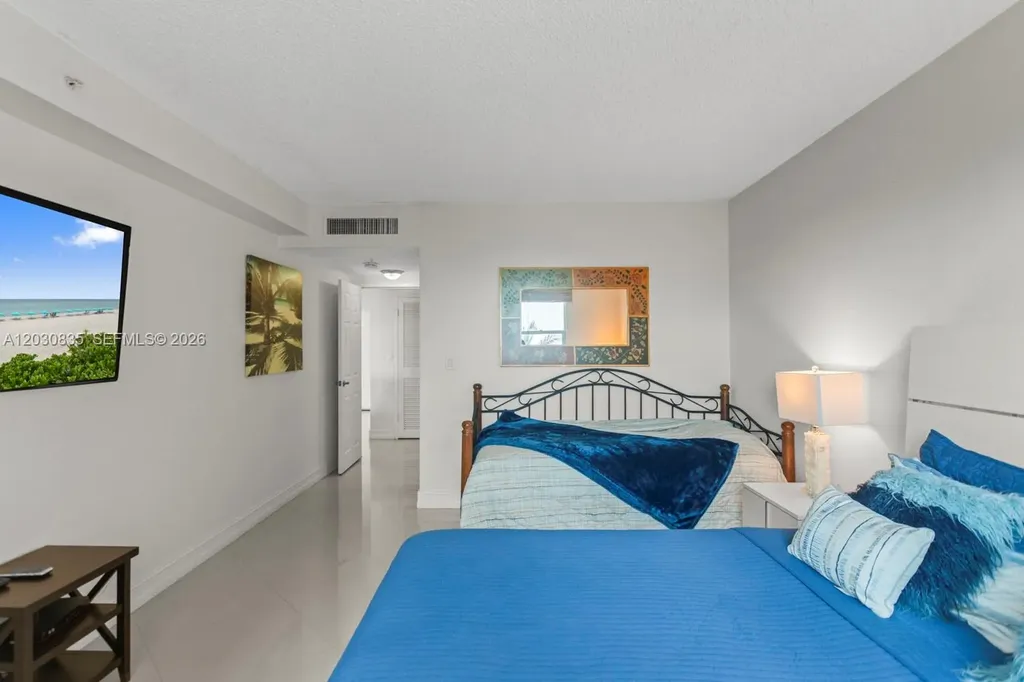 2501 S Ocean Drive Hollywood FL 33019