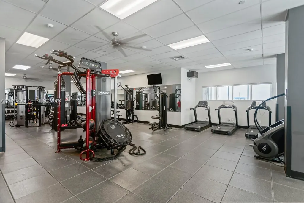 2501 S Ocean Drive Hollywood FL 33019