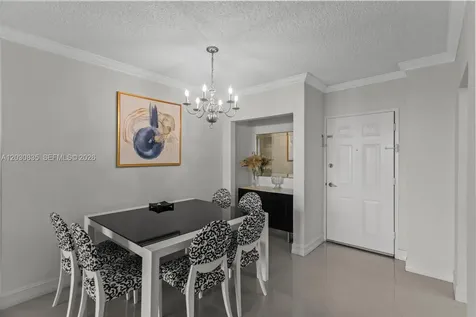 2501 S Ocean Drive Hollywood FL 33019