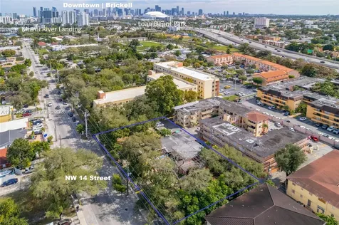 2470 NW 14th Street Miami FL 33125