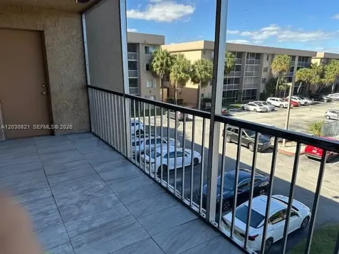 17000 NW 67th Avenue Hialeah FL 33015