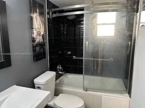 17000 NW 67th Avenue Hialeah FL 33015