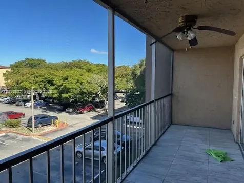 17000 NW 67th Avenue Hialeah FL 33015