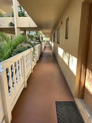 17000 NW 67th Avenue Hialeah FL 33015