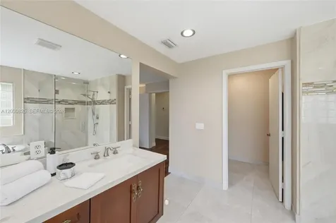 18000 NW 16th Street Pembroke Pines FL 33029
