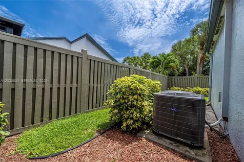 6561 Sutton Court Parkland FL 33067