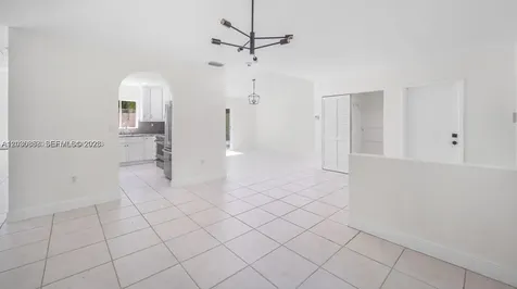 9712 SW 213th Terrace Cutler Bay FL 33189