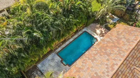 9712 SW 213th Terrace Cutler Bay FL 33189