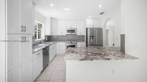 9712 SW 213th Terrace Cutler Bay FL 33189