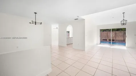 9712 SW 213th Terrace Cutler Bay FL 33189