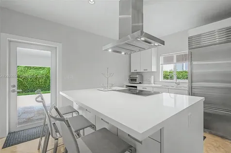 5510 Orduna Drive Coral Gables FL 33146
