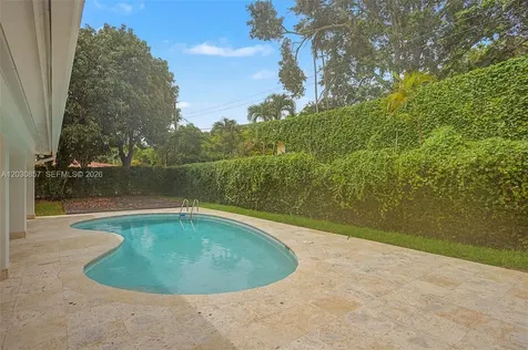 5510 Orduna Drive Coral Gables FL 33146