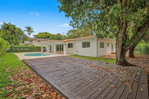 5510 Orduna Drive Coral Gables FL 33146
