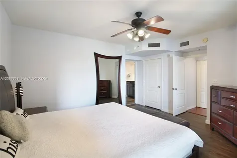 100 N Federal Highway Fort Lauderdale FL 33301