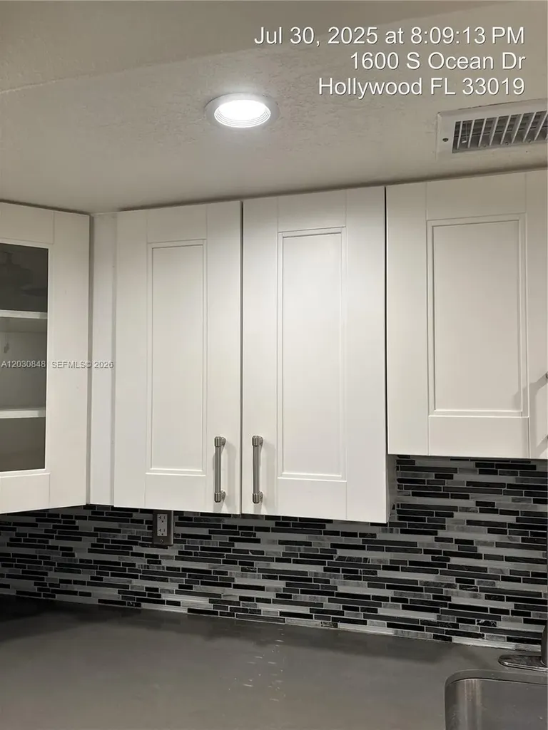 1600 S Ocean Drive Hollywood FL 33019
