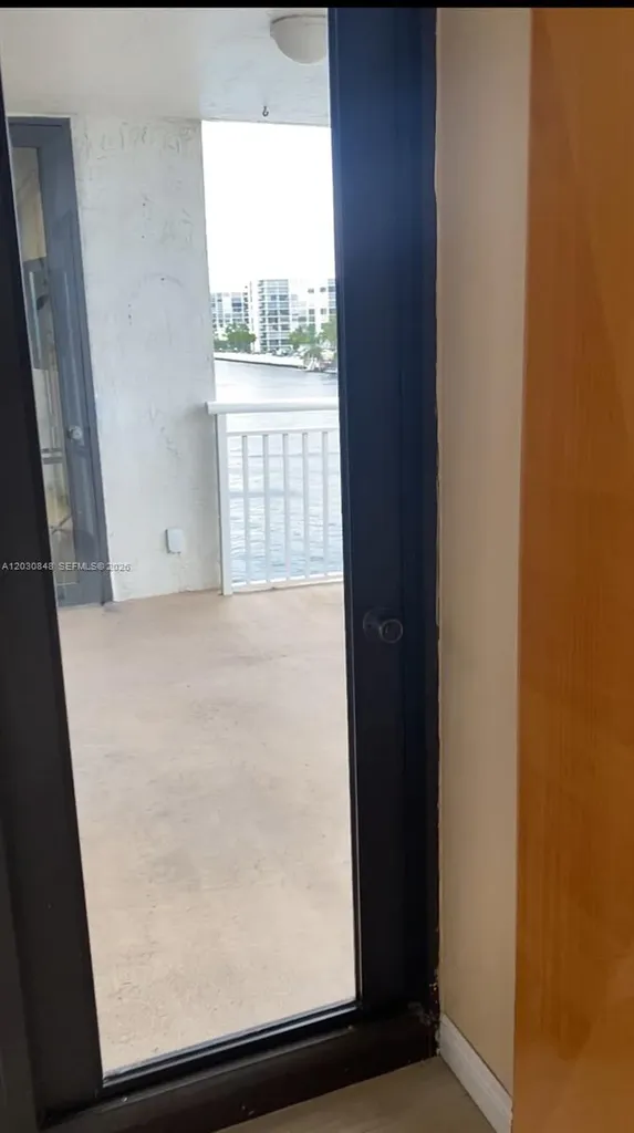 1600 S Ocean Drive Hollywood FL 33019