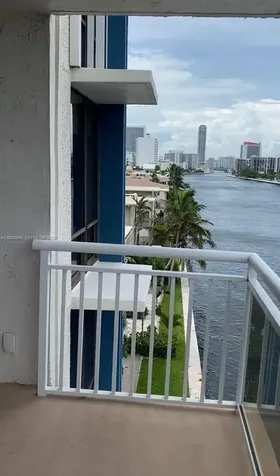 1600 S Ocean Drive Hollywood FL 33019