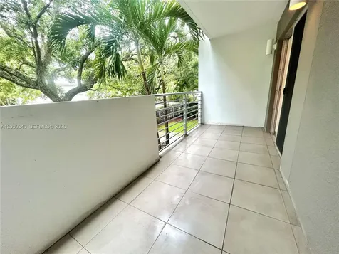 7541 SW 61st Avenue South Miami FL 33143